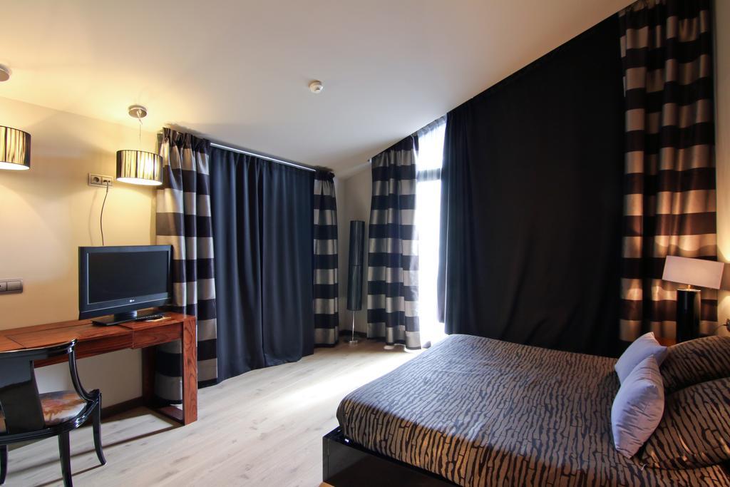 Dolcet L'Hotel Alás Екстериор снимка