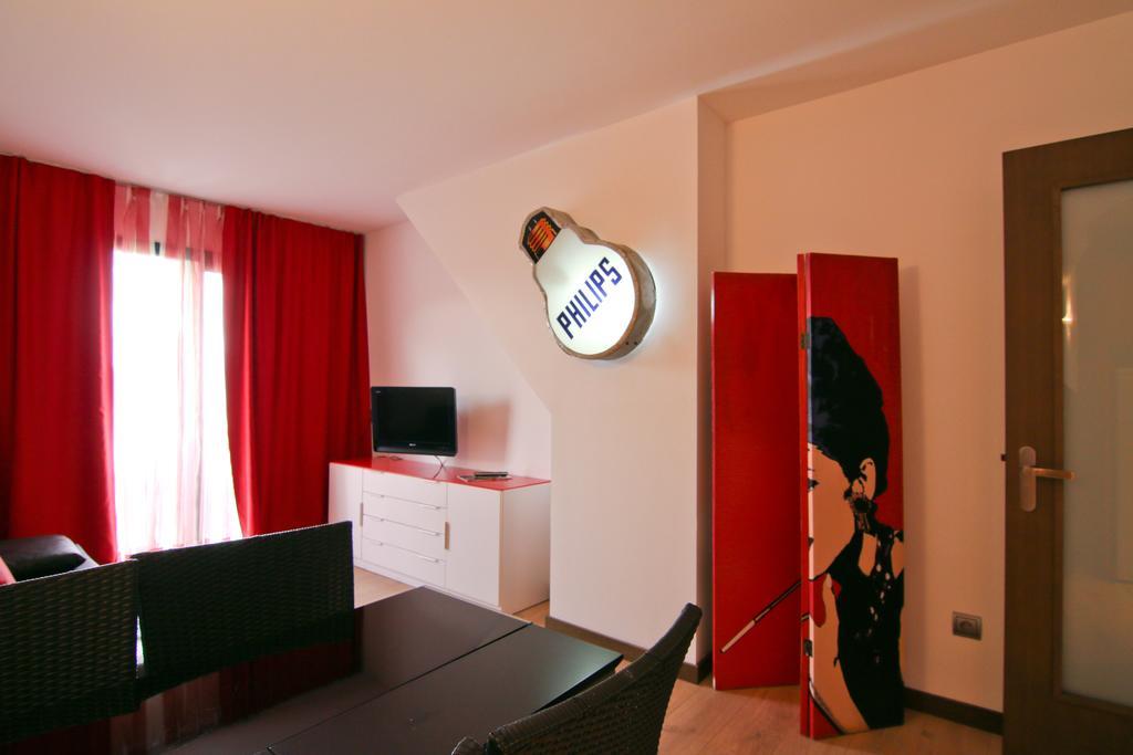 Dolcet L'Hotel Alás Екстериор снимка